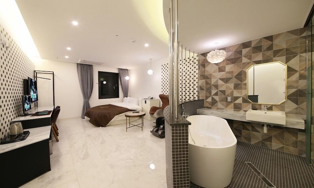 Gimpo ASSEM Hotel 48/50