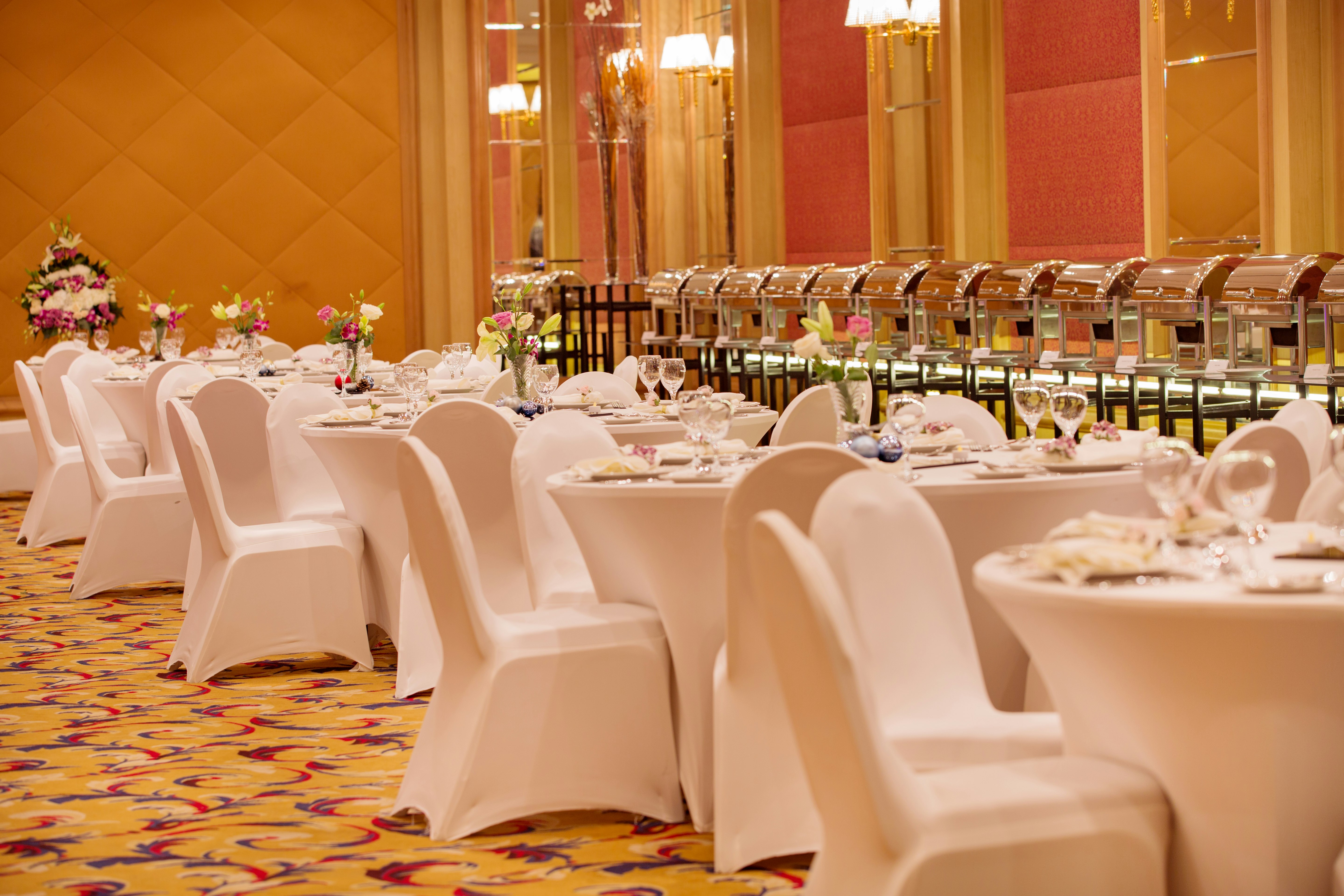 Copthorne Al Jahra Hotel & Resort 70/76