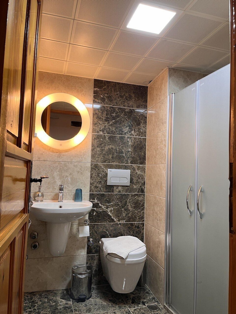 Yelken Hotel Akyaka 21/23