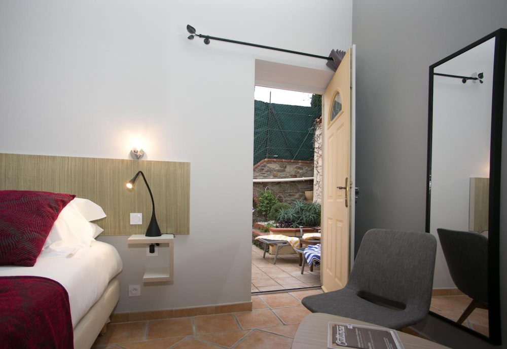 Le Relais Des Trois Mas 44/44