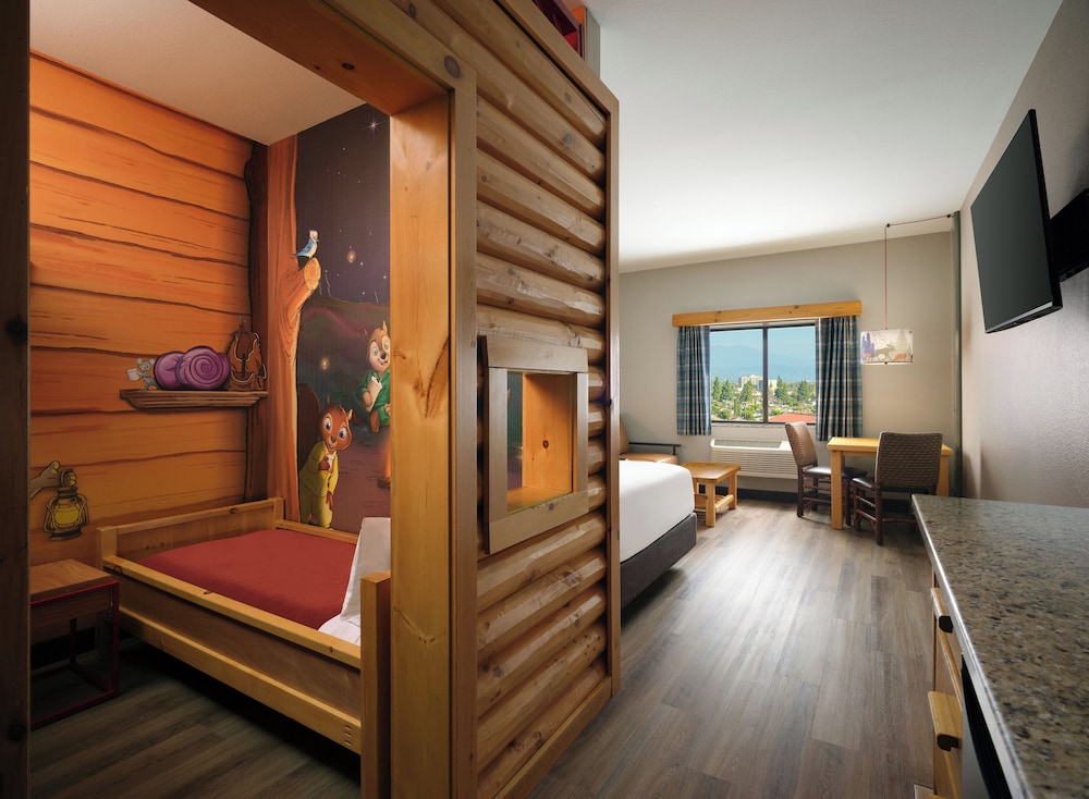 Great Wolf Lodge - Anaheim Ca 33/66
