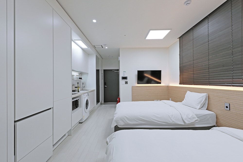 STANDARD, TWIN BEDS