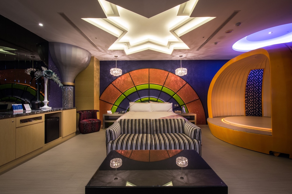 Uher Luxury Resort Hotel 39/50