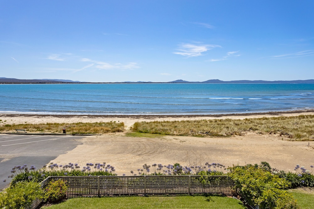 Swansea on the Beach Motor Inn 40/59