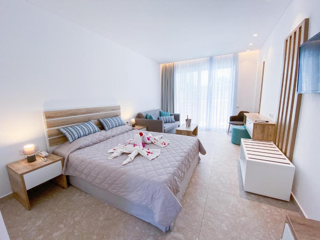 SUITE SHARING POOL