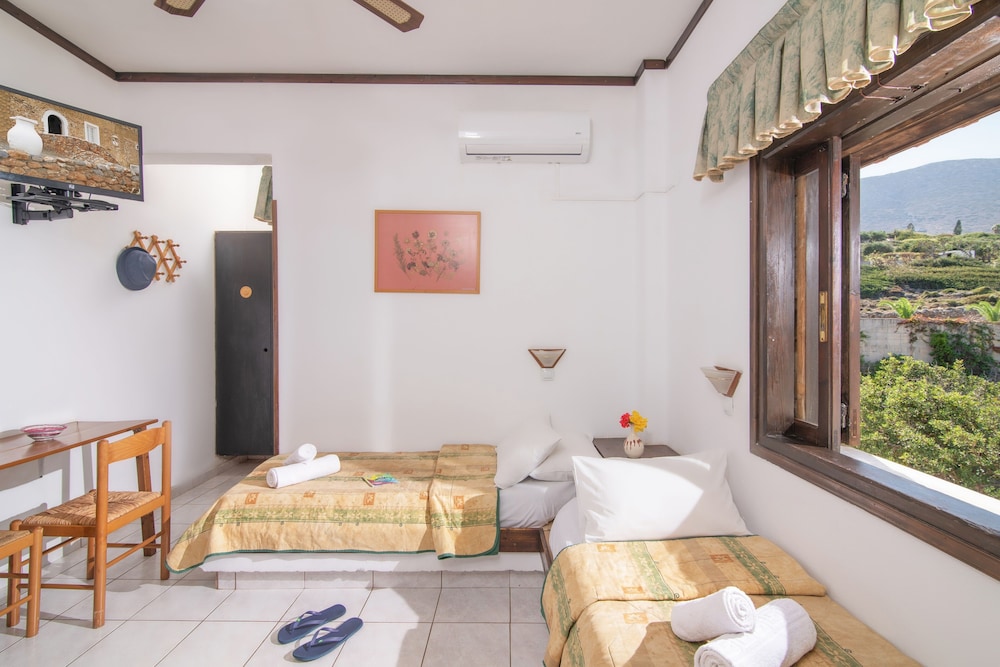 Iliostasi Beach Apartments 20/46