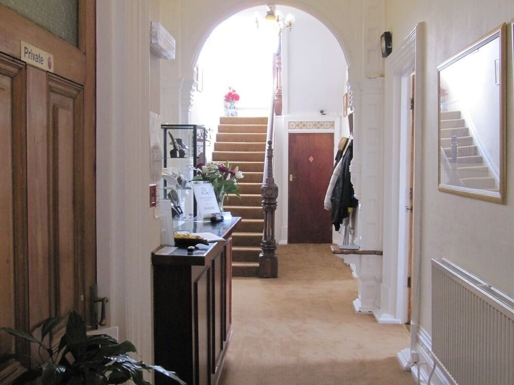 The Shirley - Guest house 29/51