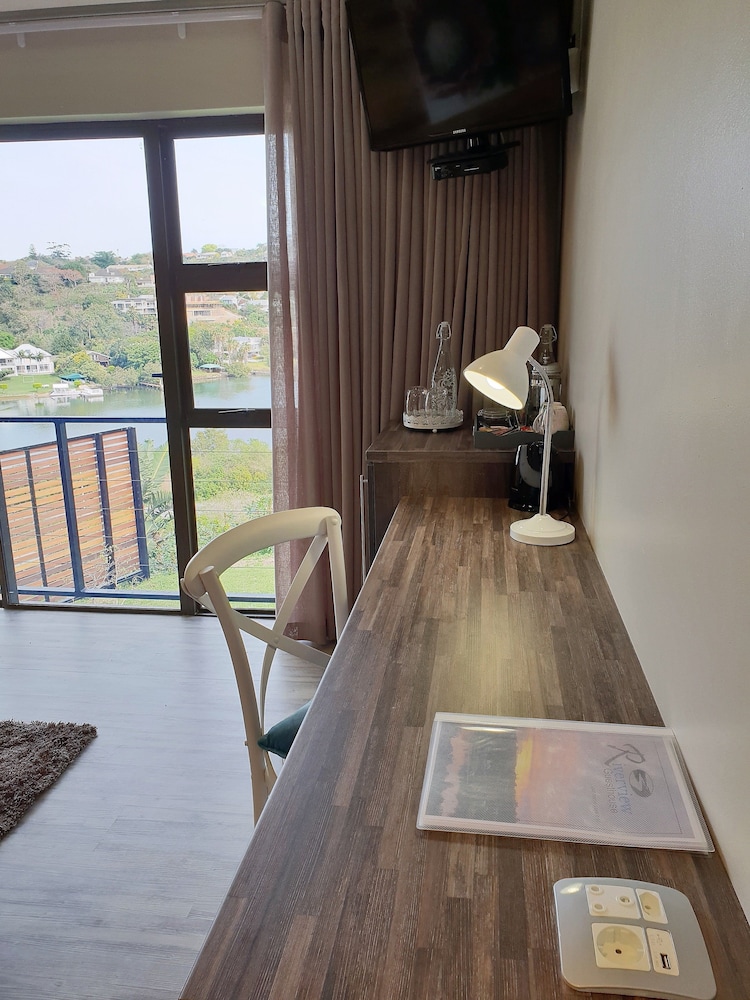 Riverview Guesthouse 38/67