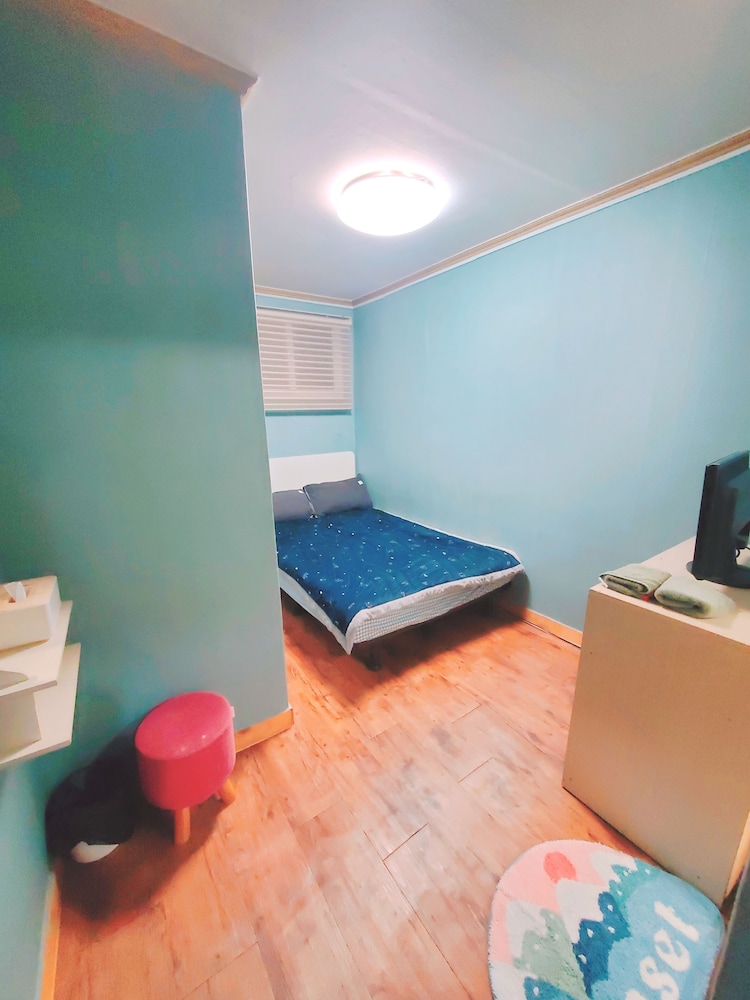 Naru Hostel 42/61
