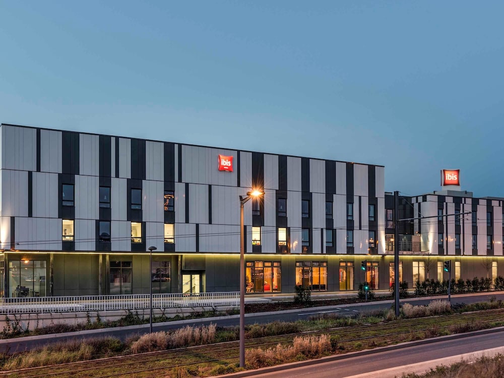 Ibis Paris Coeur d Orly Airport Hotel 5/66