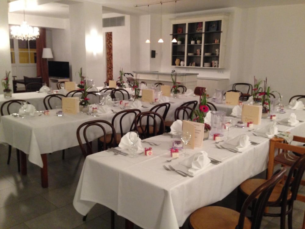 Hotel Gasthof Zum Storch 23/42