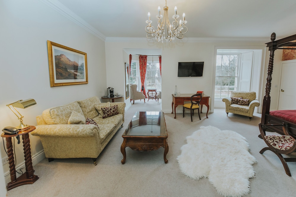 Carberry Tower Mansion House and Estate 21/50