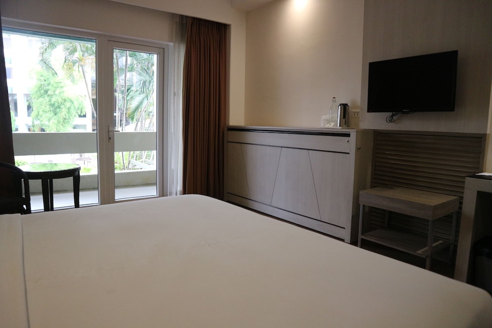 Garden Orchid Hotel 8/62