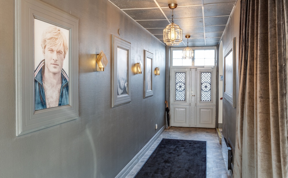 Cameo Boutique Hotell 4/48