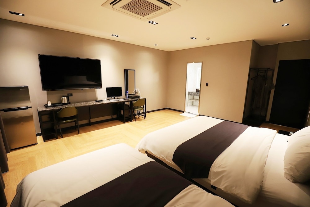 Dongducheon Hotel The Gray 16/29