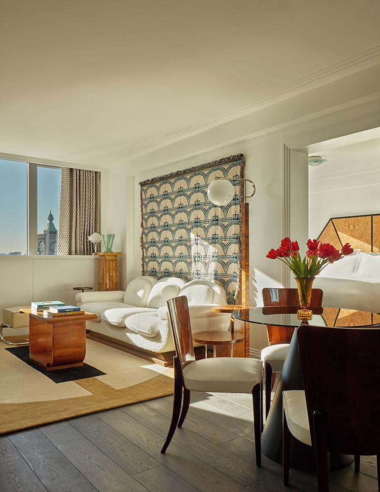 Art Deco, Suite, Cabin