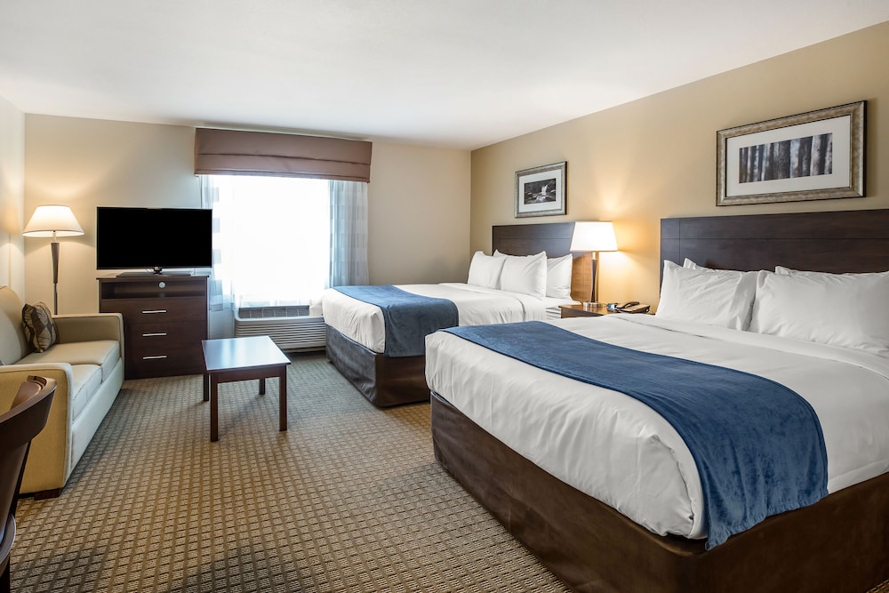Efficiency, Suite, 2 Queen Beds, Sofa, Accessible