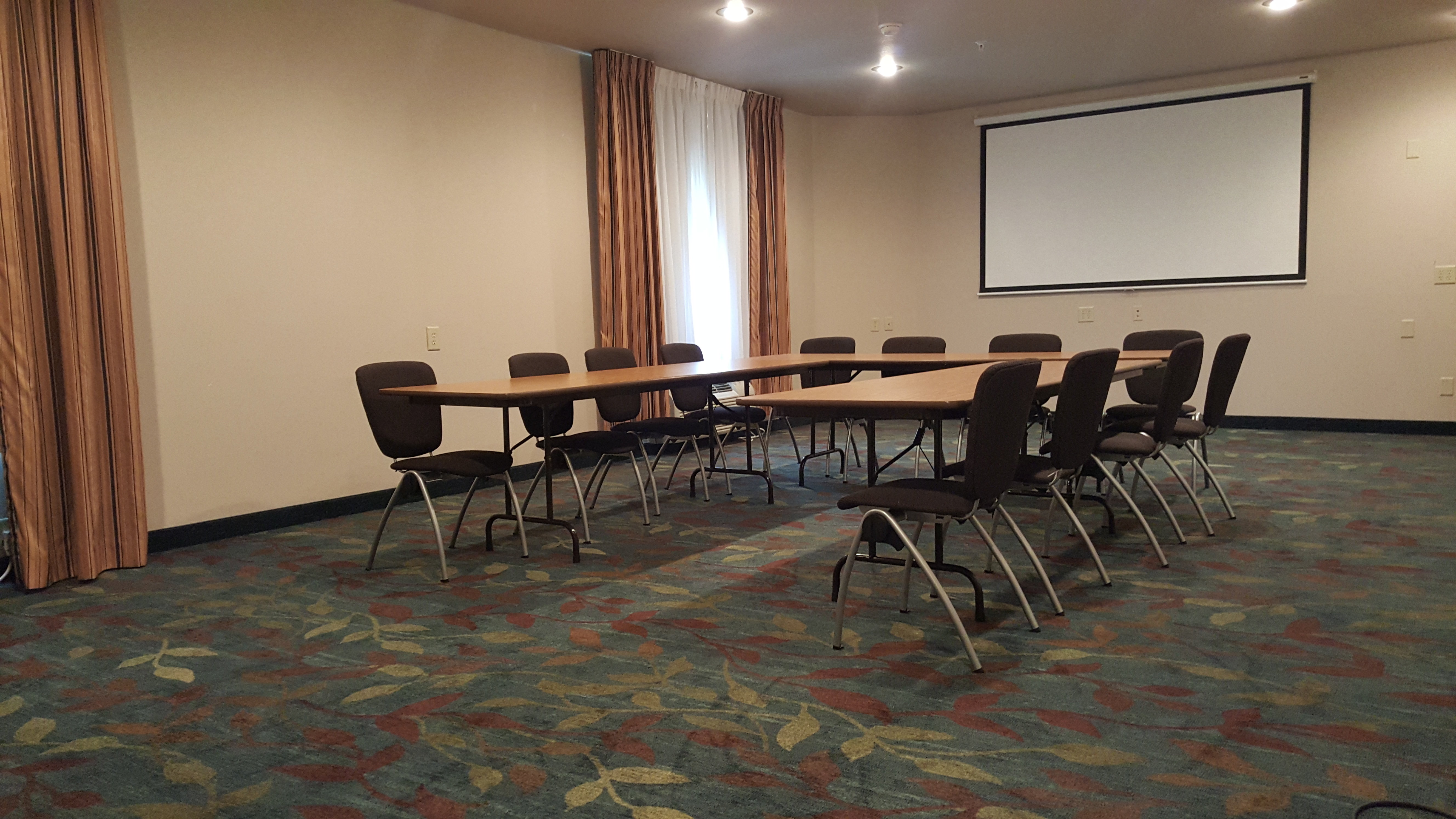 Candlewood Suites Hot Springs 34/50
