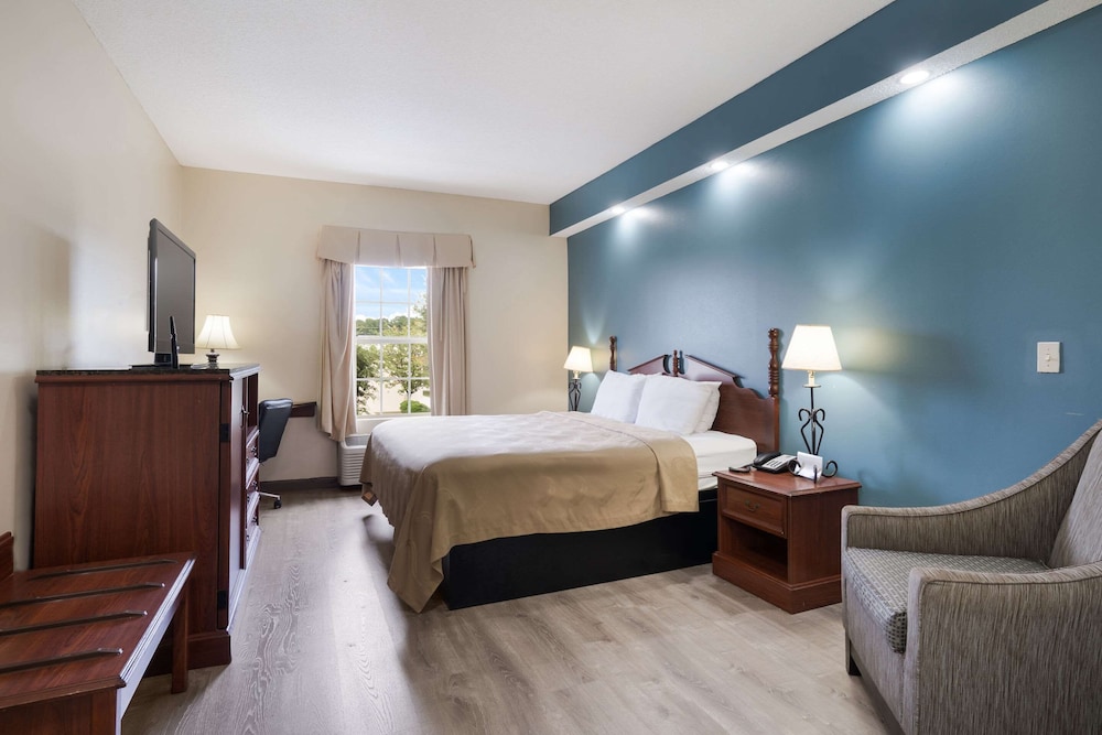 Quality Inn Wilmington NC 15/40
