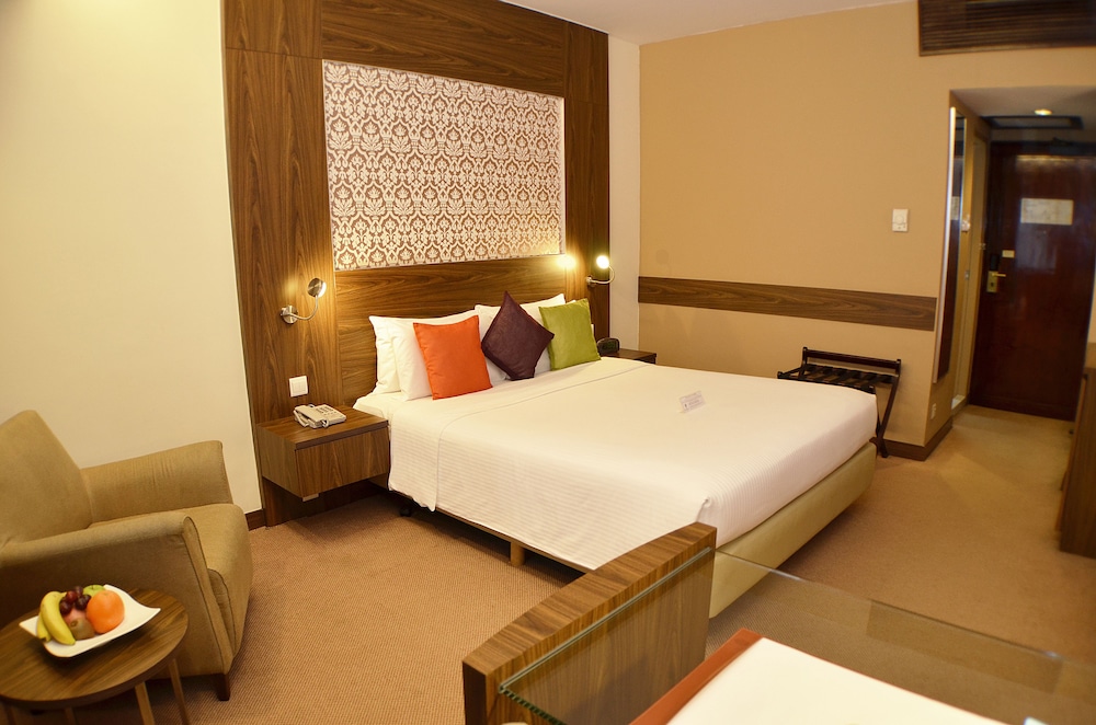 Hotel Grand Pacific 35/70