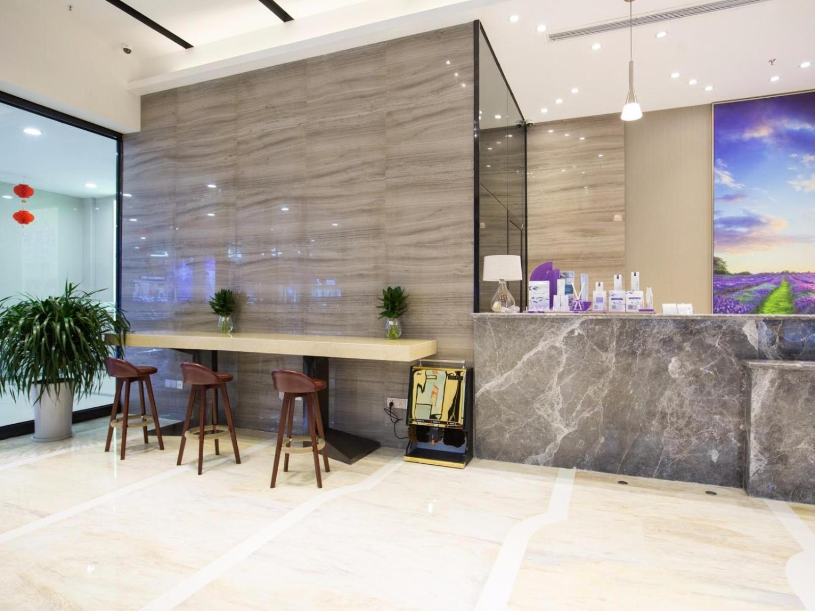 Lavande Hotels (Chengdu Xihe Bolin Square) 4/23