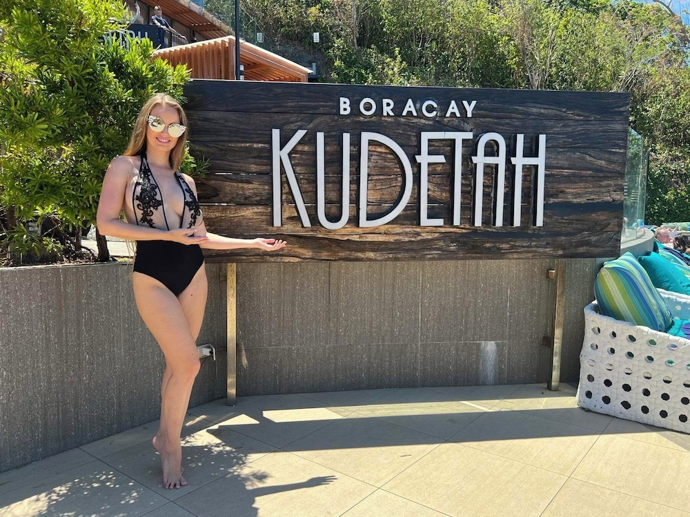 Fairways And Bluewater Newcoast Boracay 15/76