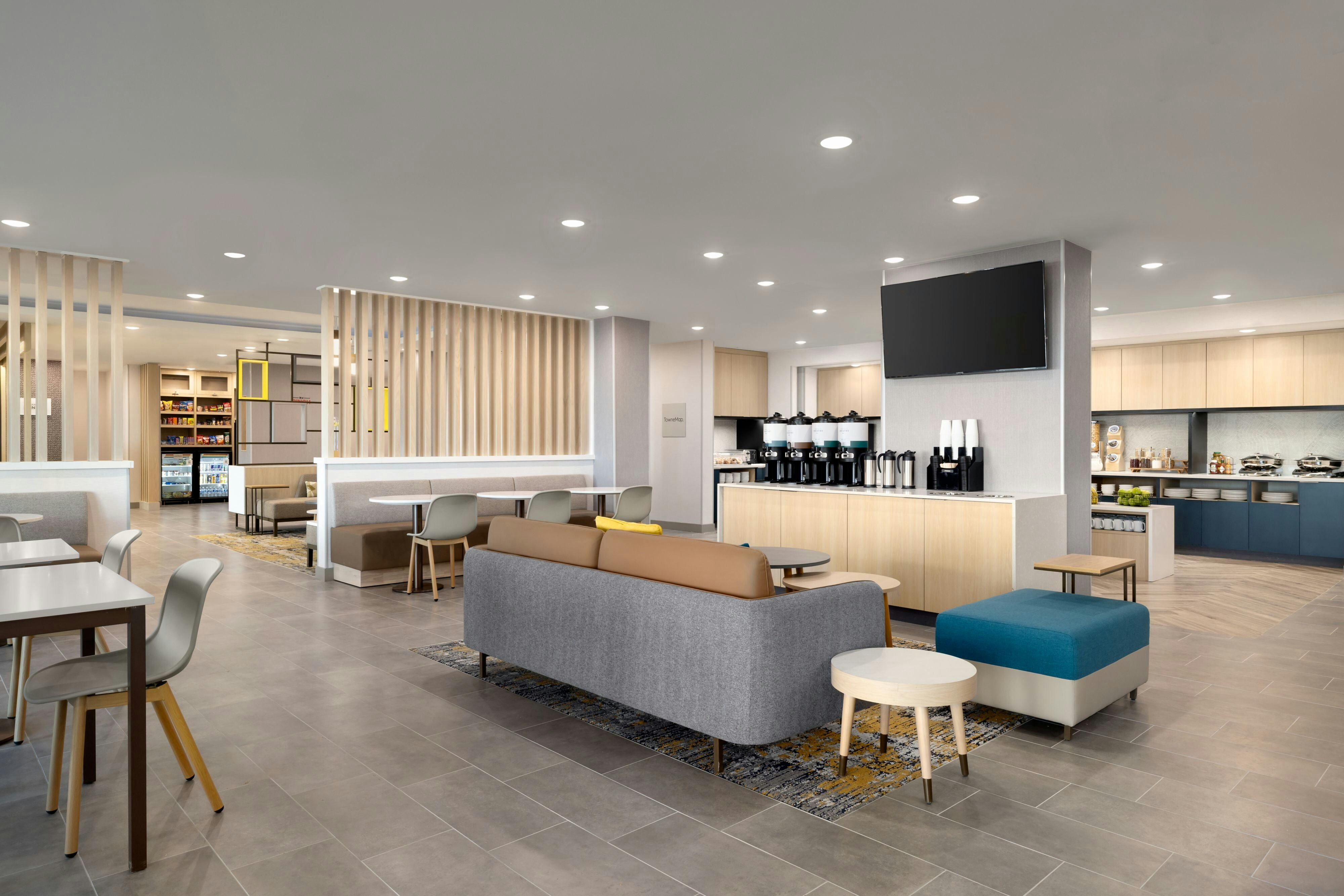Towneplace Suites By Marriott Newport News Airport 14/17