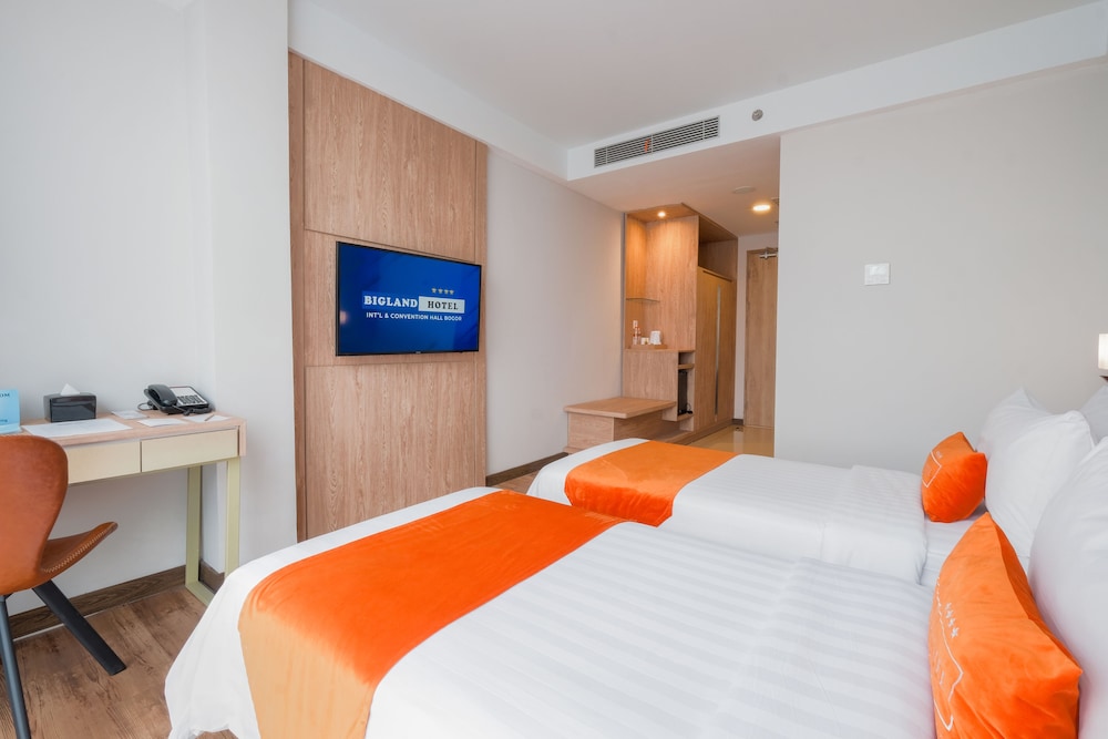 Bigland Hotel Bogor 14/50