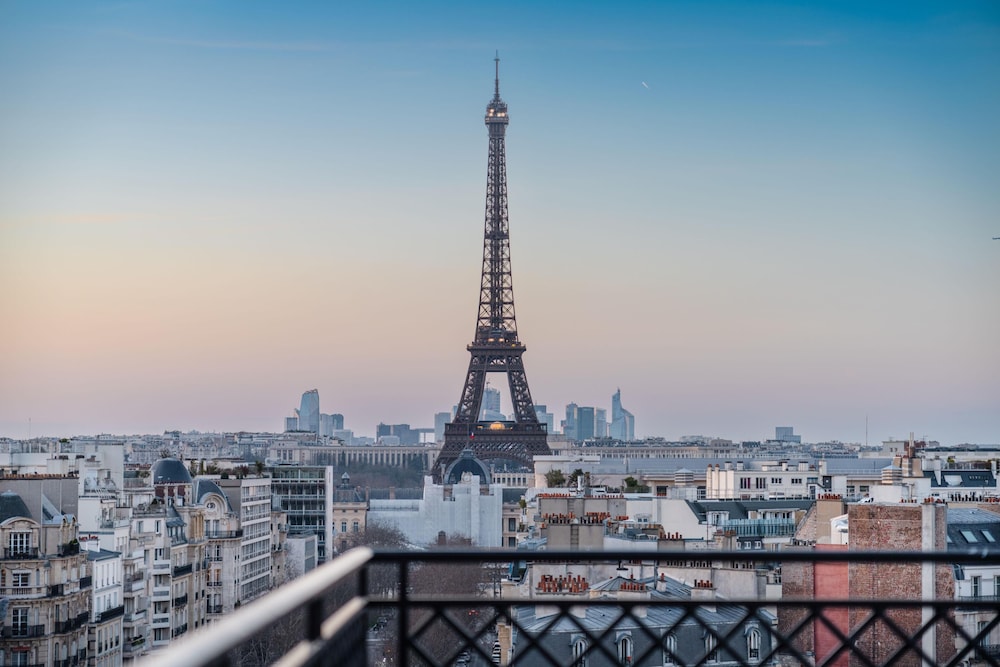 Sax Paris, LXR Hotels & Resorts 52/56
