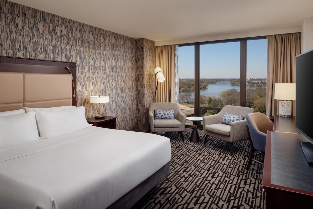 Executive, Suite, King Bed