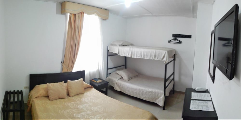 Hotel Popayan Plaza 33/42