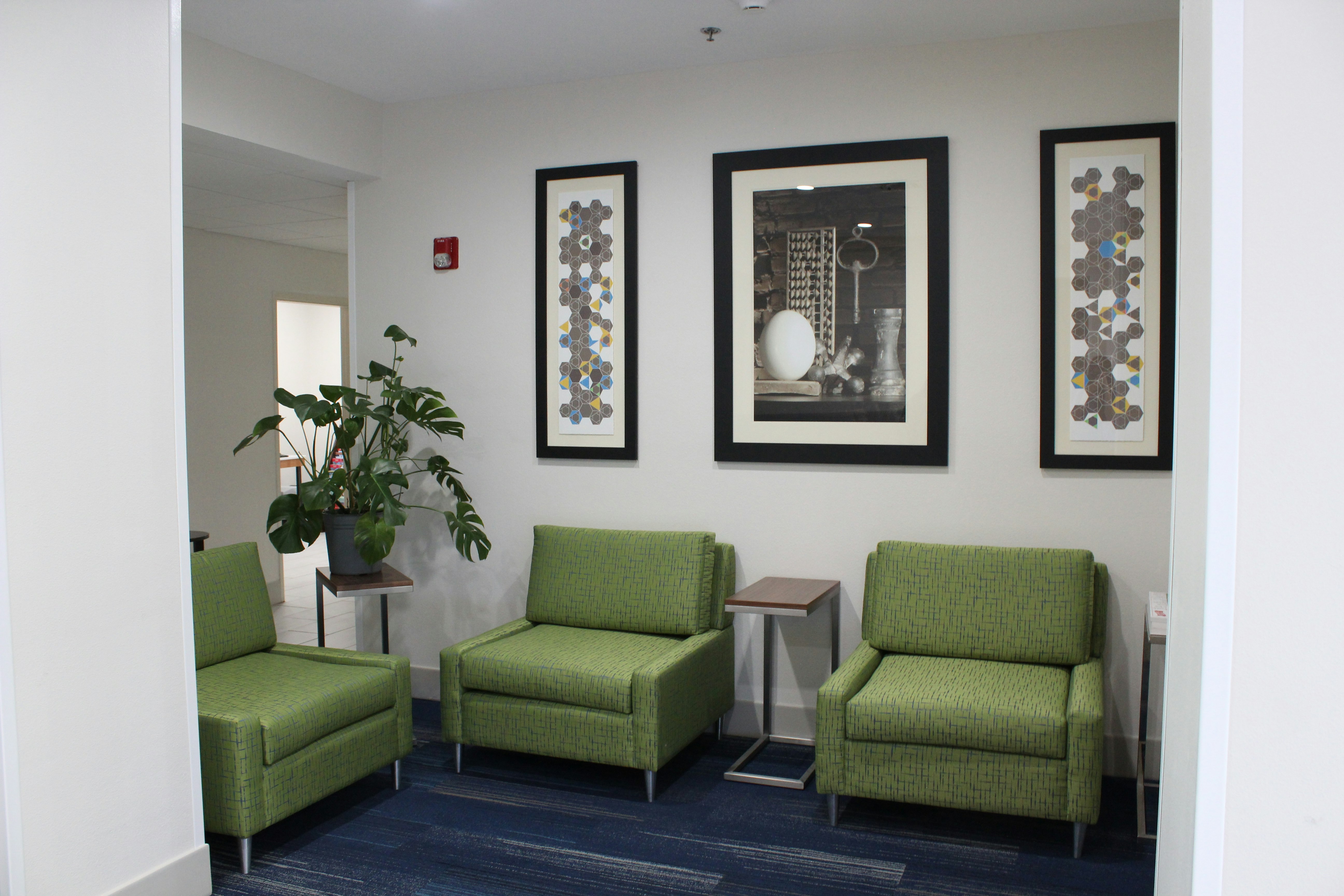 Holiday Inn Express Hotel Suites San Antonio West Seaworld Area 19/24