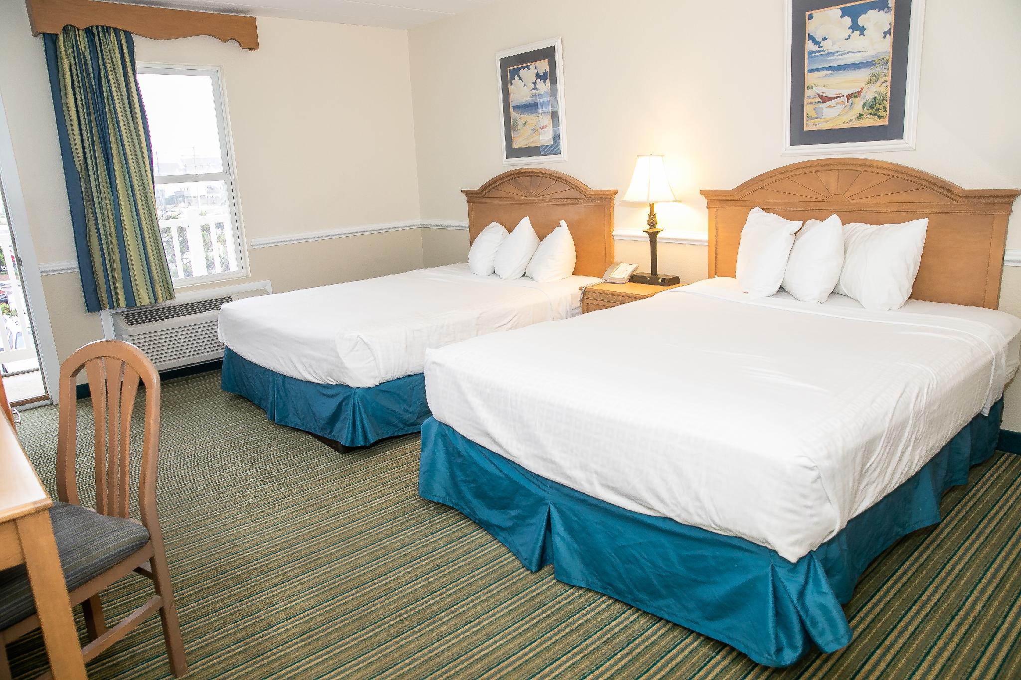Room, 2 Queen Beds, Resort View, Patio, Main Building