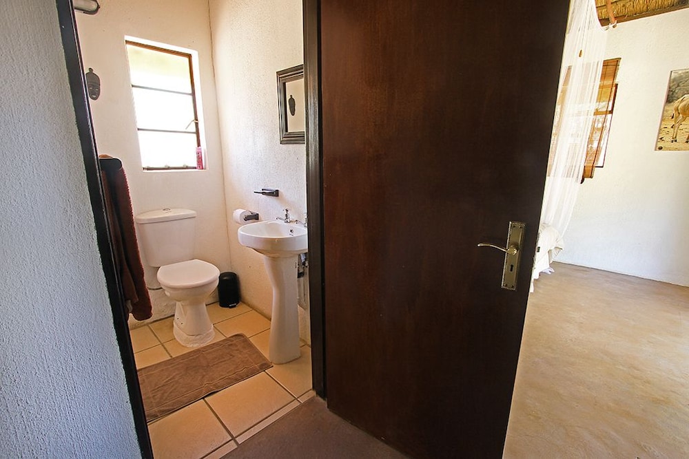 Normann Safari Bush Lodge 46/50