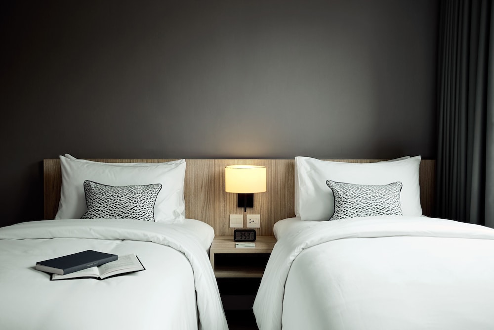 CASA 17 hotel 7/49