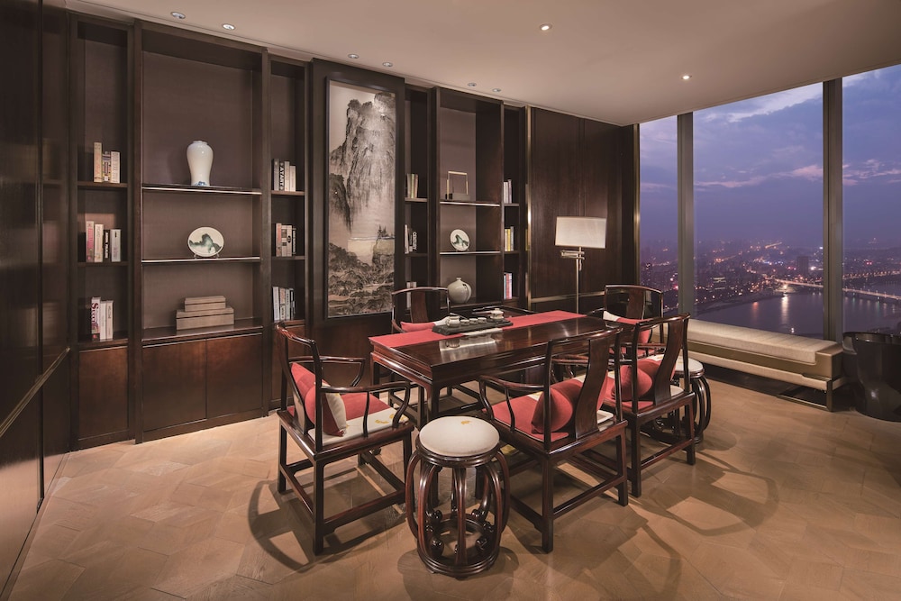 Hilton Fuzhou 47/57