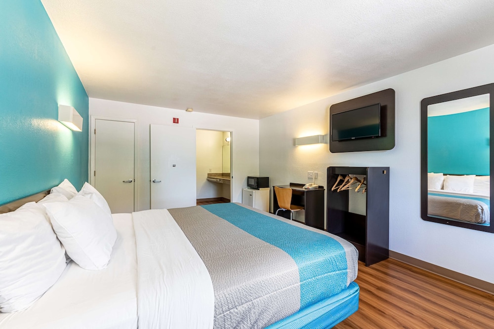 Motel6 Georgetown, TX 13/40