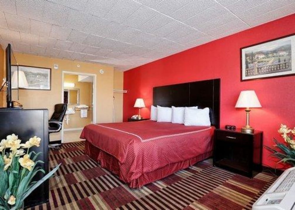 Rodeway Inn Newark - University Area 16/24