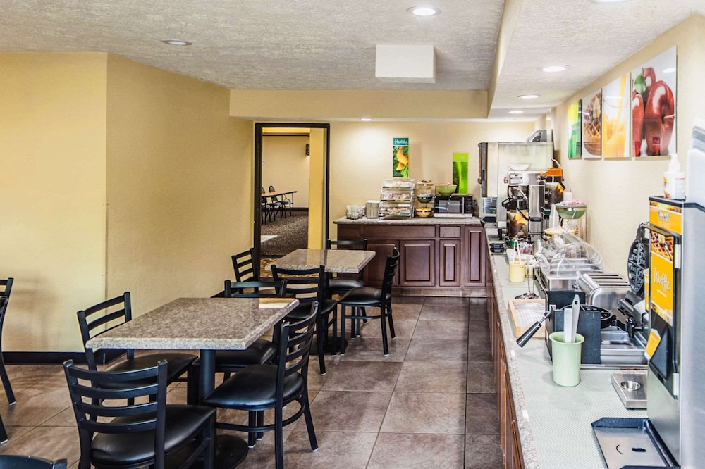 Quality Inn Decatur Near US-224 44/60