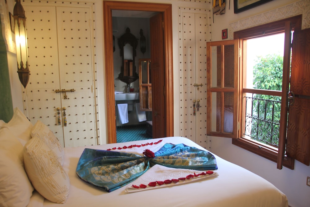 Riad Asrari 19/49
