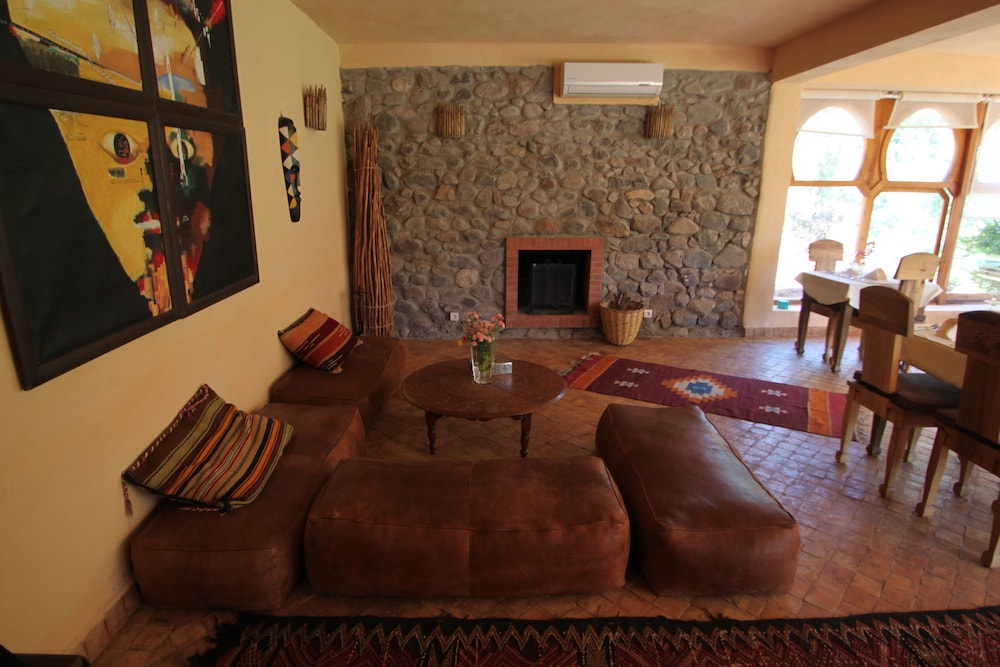 Kasbah Africa 23/50