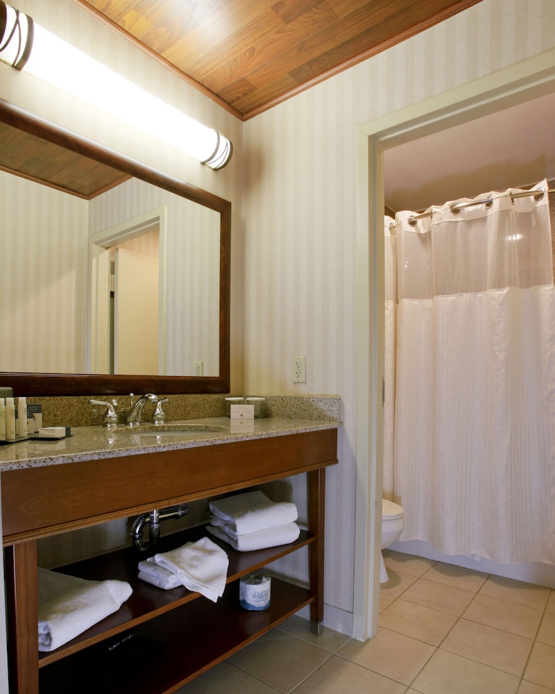 Inn at the Colonnade Baltimore a DoubleTree by Hilton Hotel 30/96