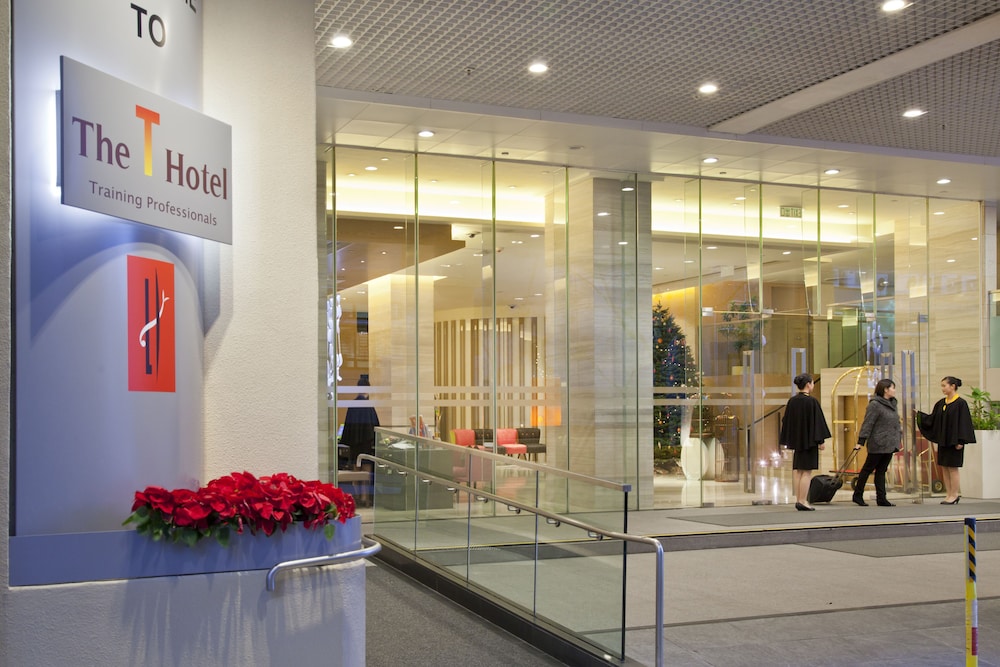 The T Hotel 35/41