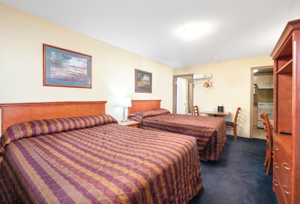 Linda Vista Motel 11/28
