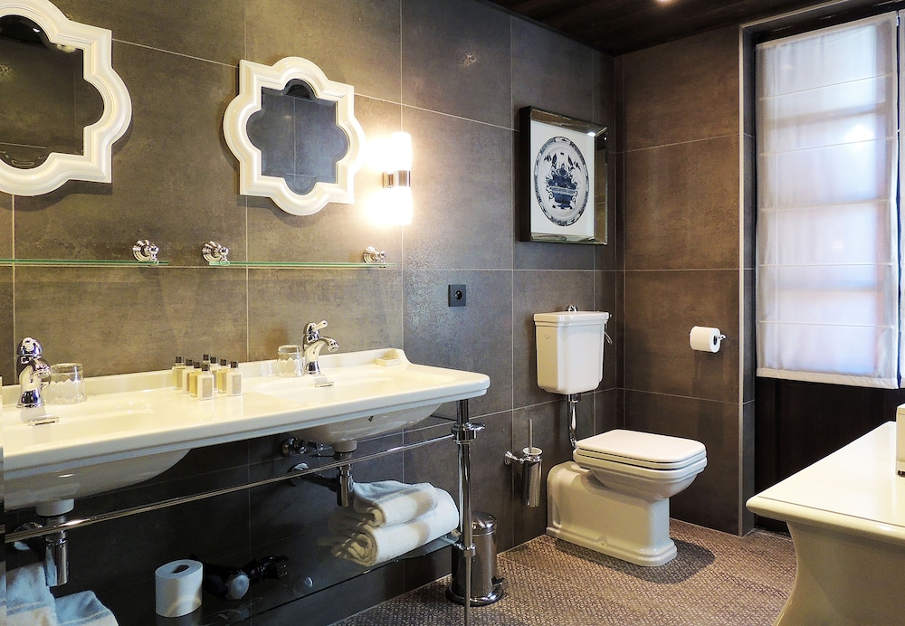 Chalet Hotel Le Castel 8/74