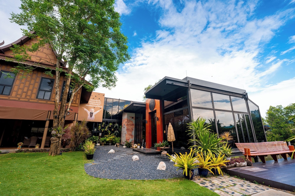 Asita Eco Resort 65/74