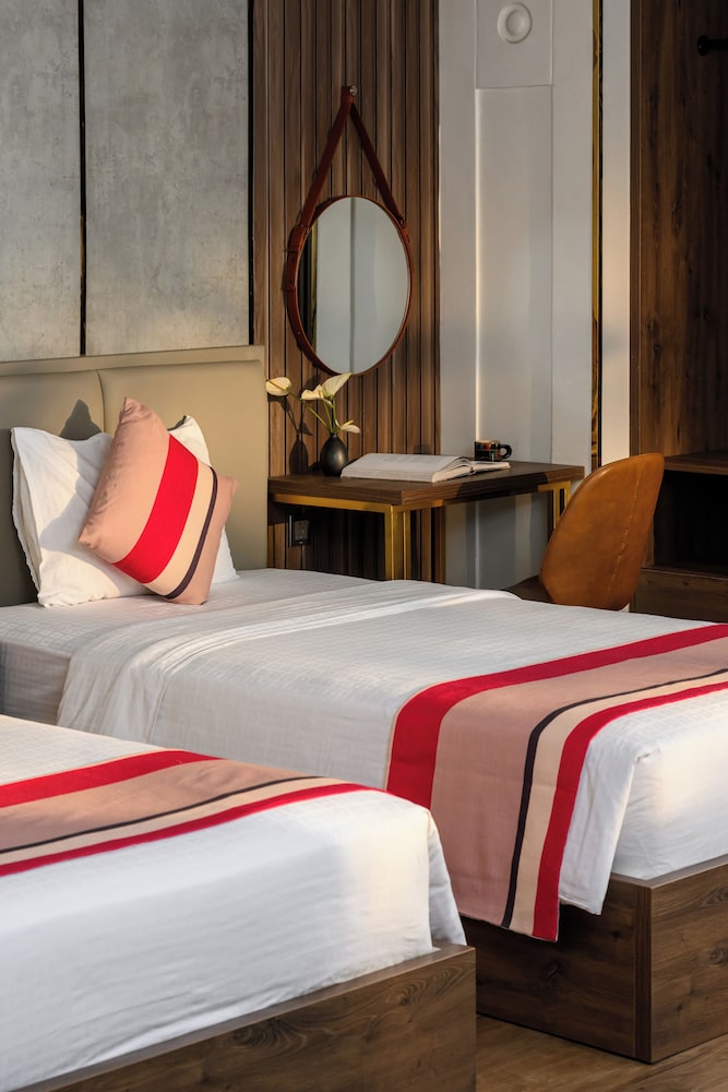 Acnos Hotel 14/50