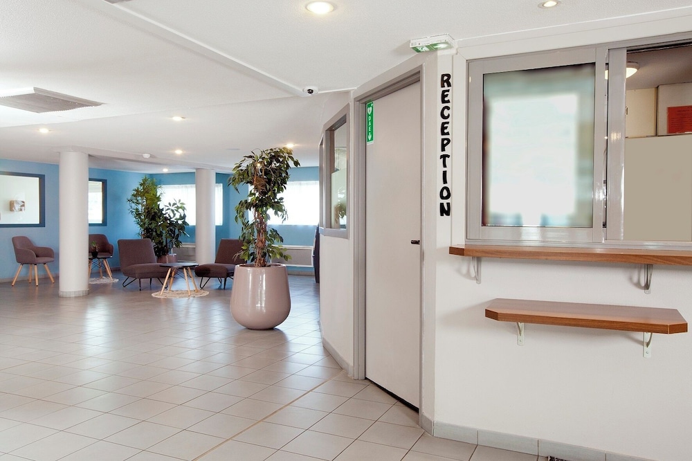 Sejours & Affaires Poitiers Lamartine 4/22
