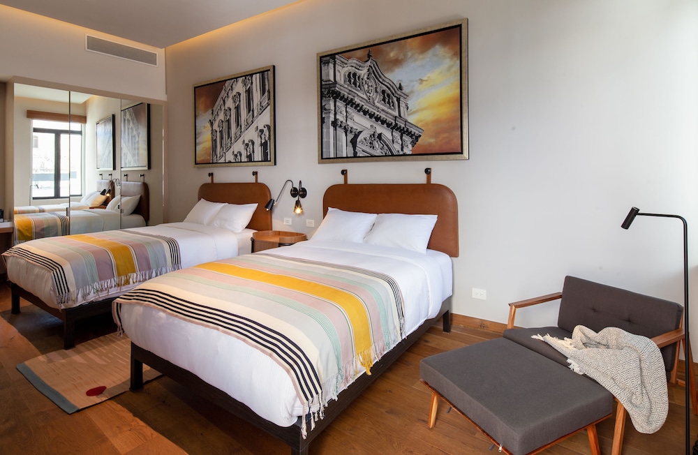 Central Hotel Boutique 9/38