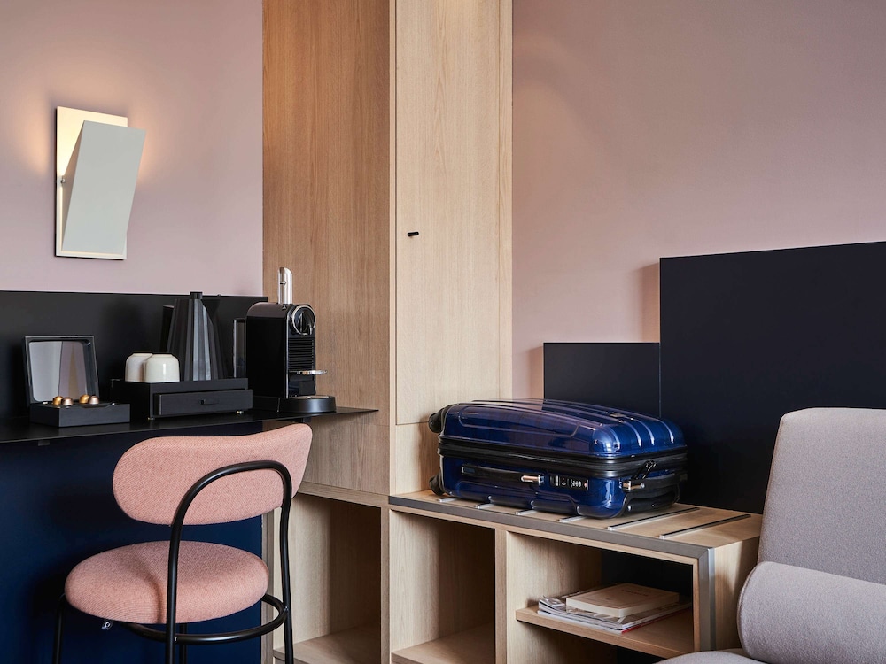 Hotel Mercure Paris 15 Porte De Versailles 57/63